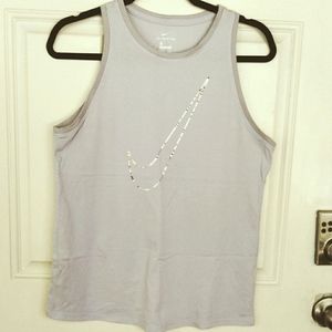 Nike dri fit gray tee